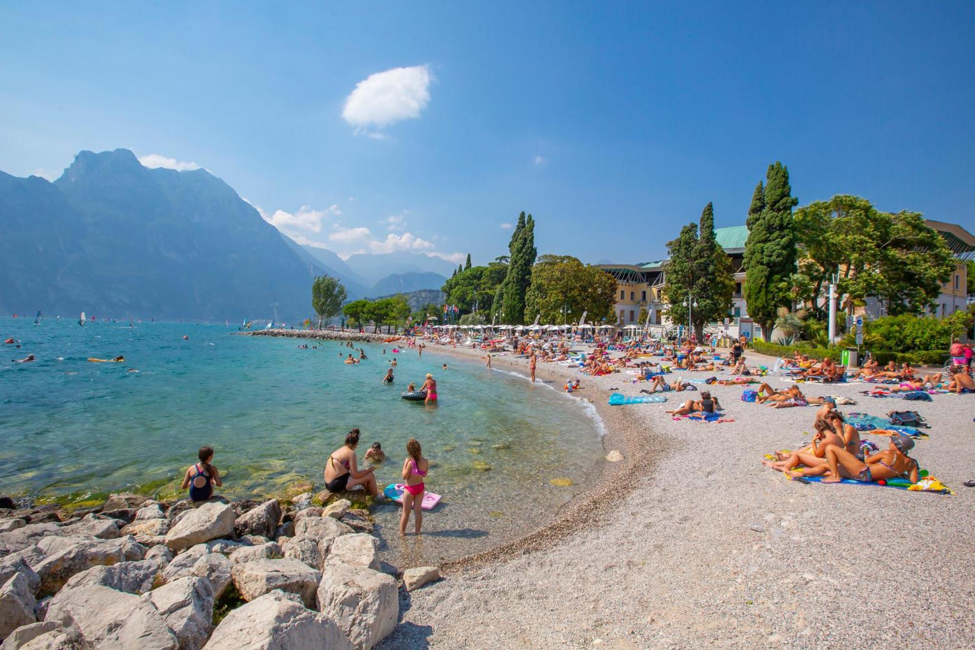 Appartamento Miorelli Torbole Sul Garda Ngoại thất bức ảnh