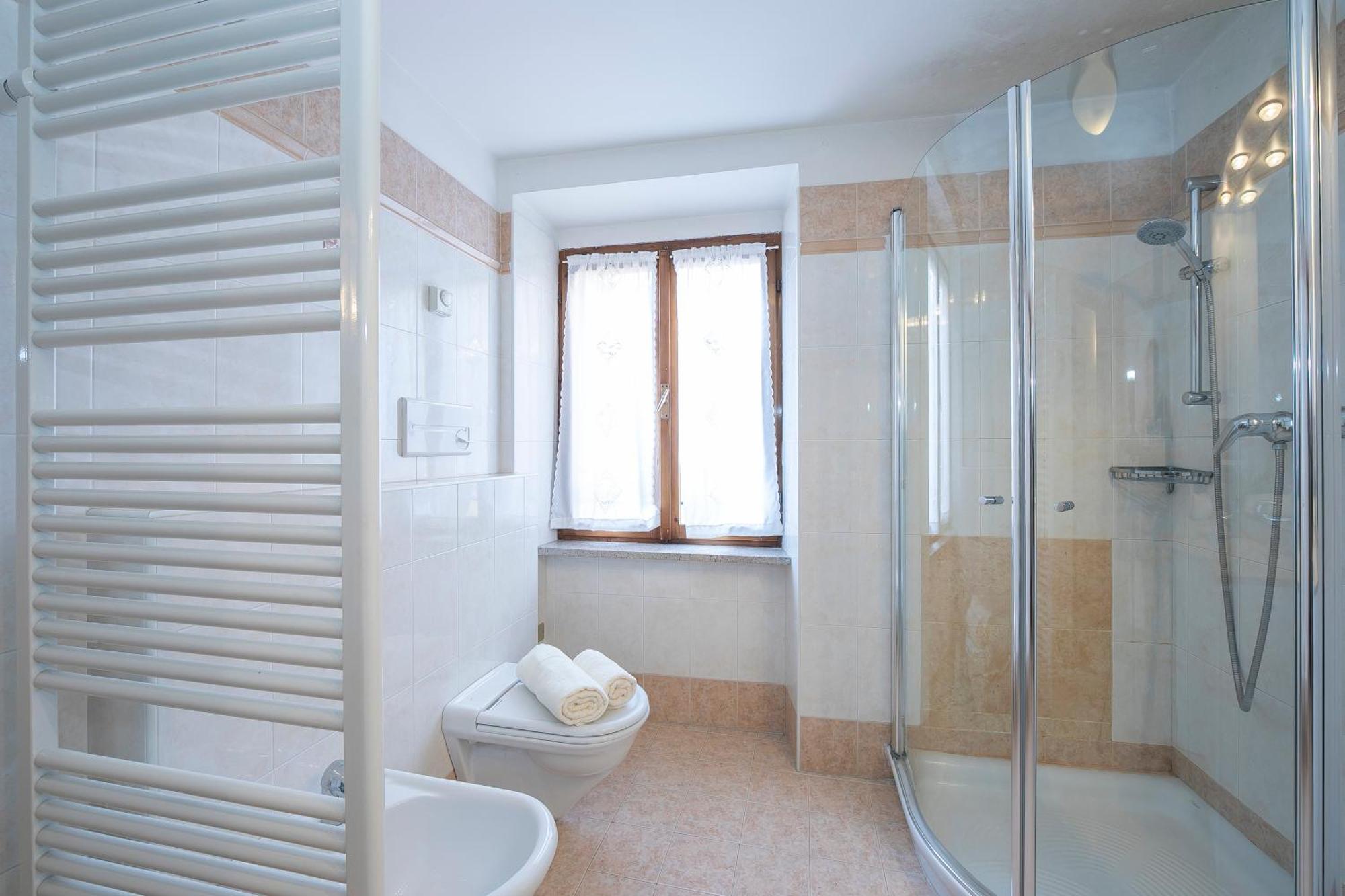 Appartamento Miorelli Torbole Sul Garda Ngoại thất bức ảnh