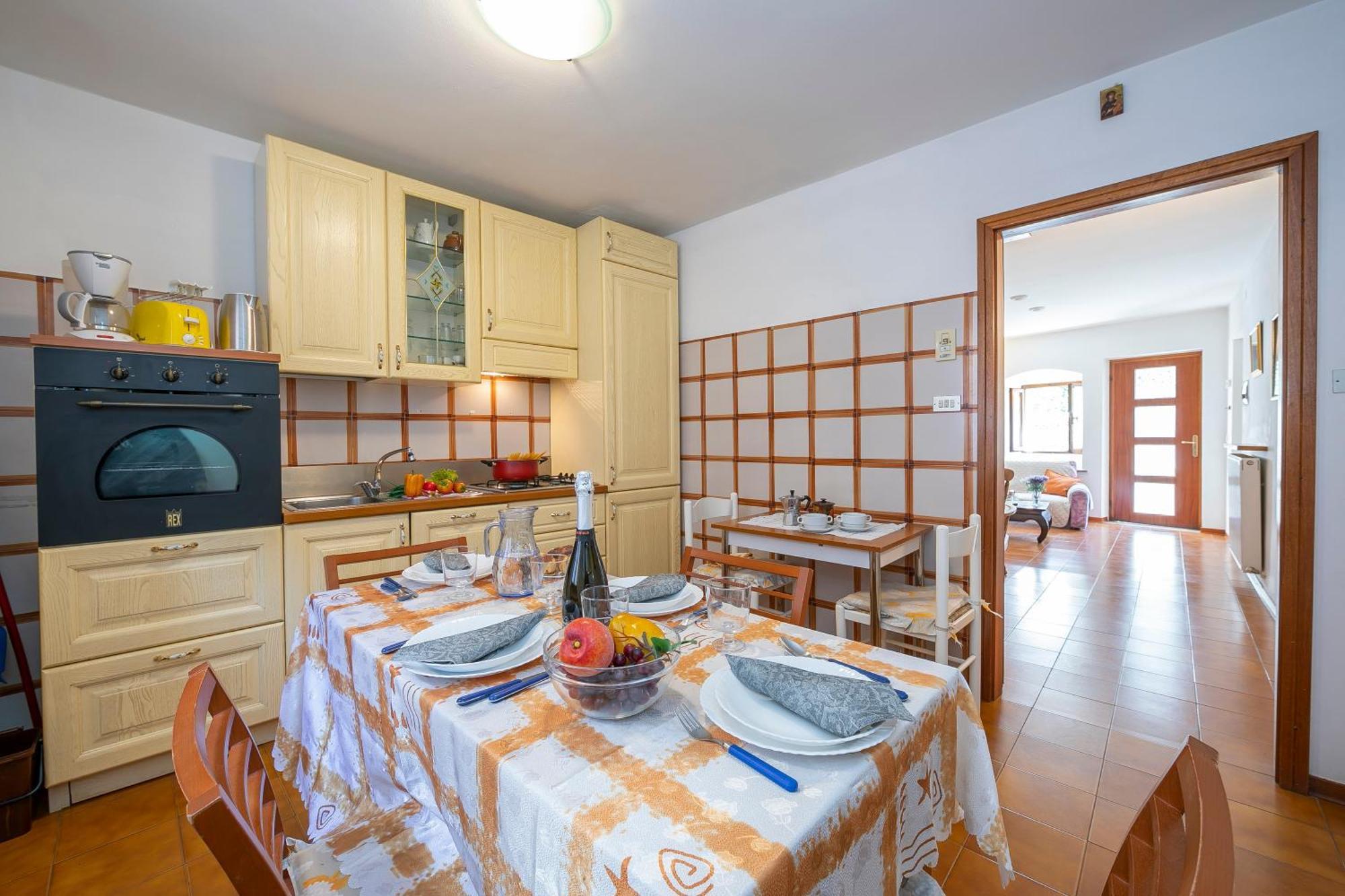 Appartamento Miorelli Torbole Sul Garda Ngoại thất bức ảnh