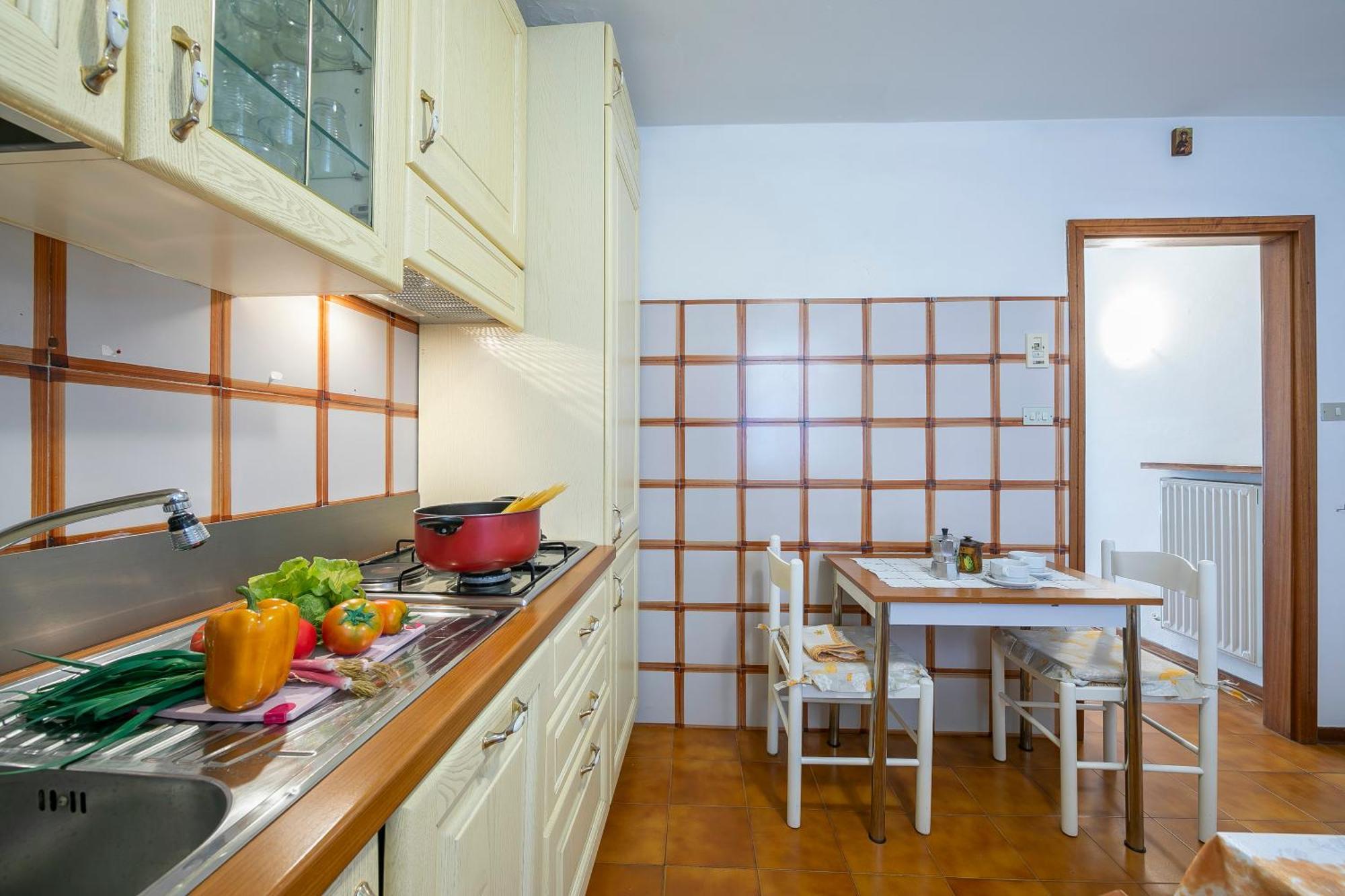 Appartamento Miorelli Torbole Sul Garda Ngoại thất bức ảnh
